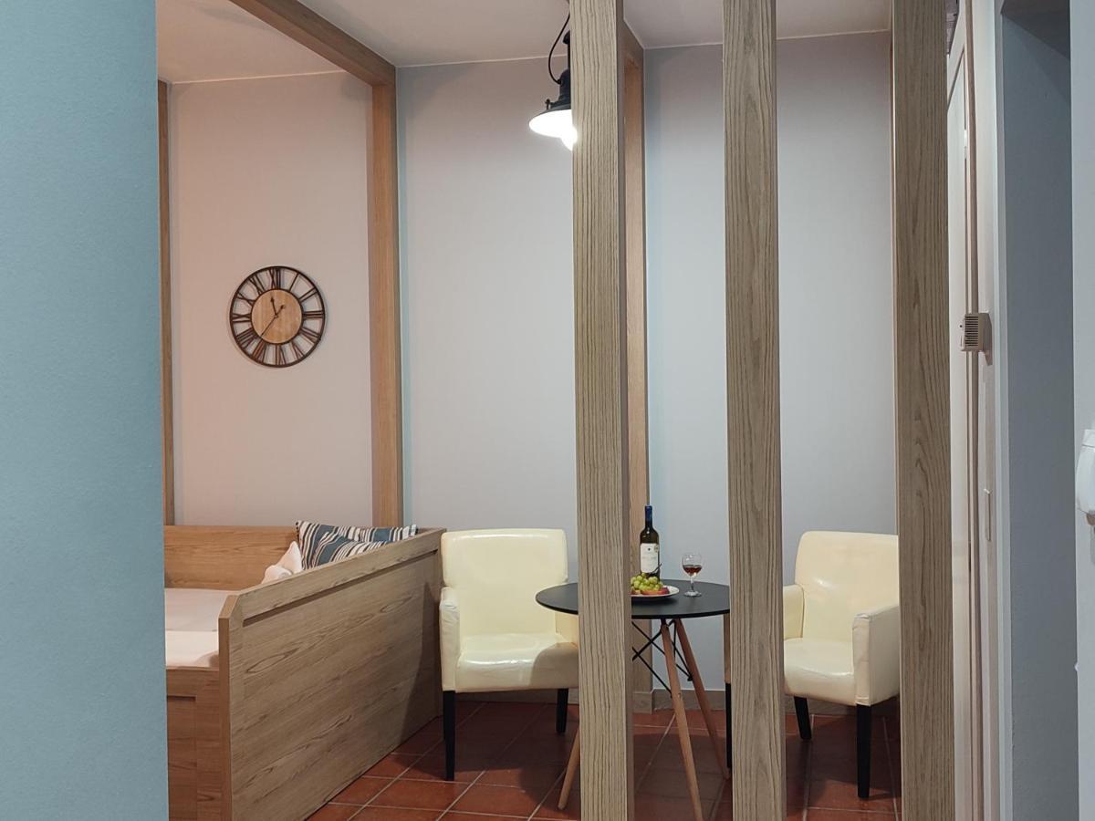 Green Suite Skiathos Bagian luar foto