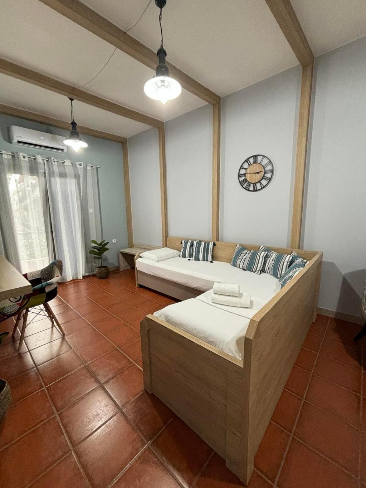 Green Suite Skiathos Bagian luar foto