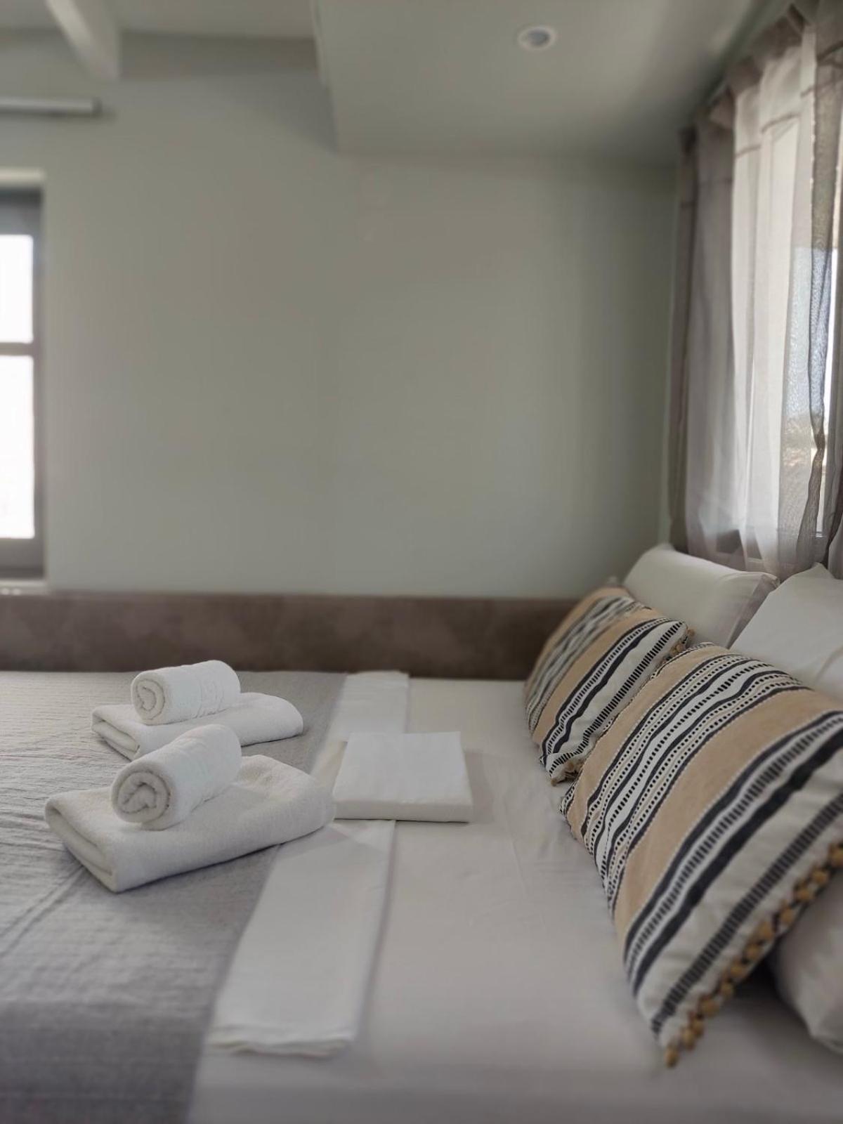 Green Suite Skiathos Bagian luar foto
