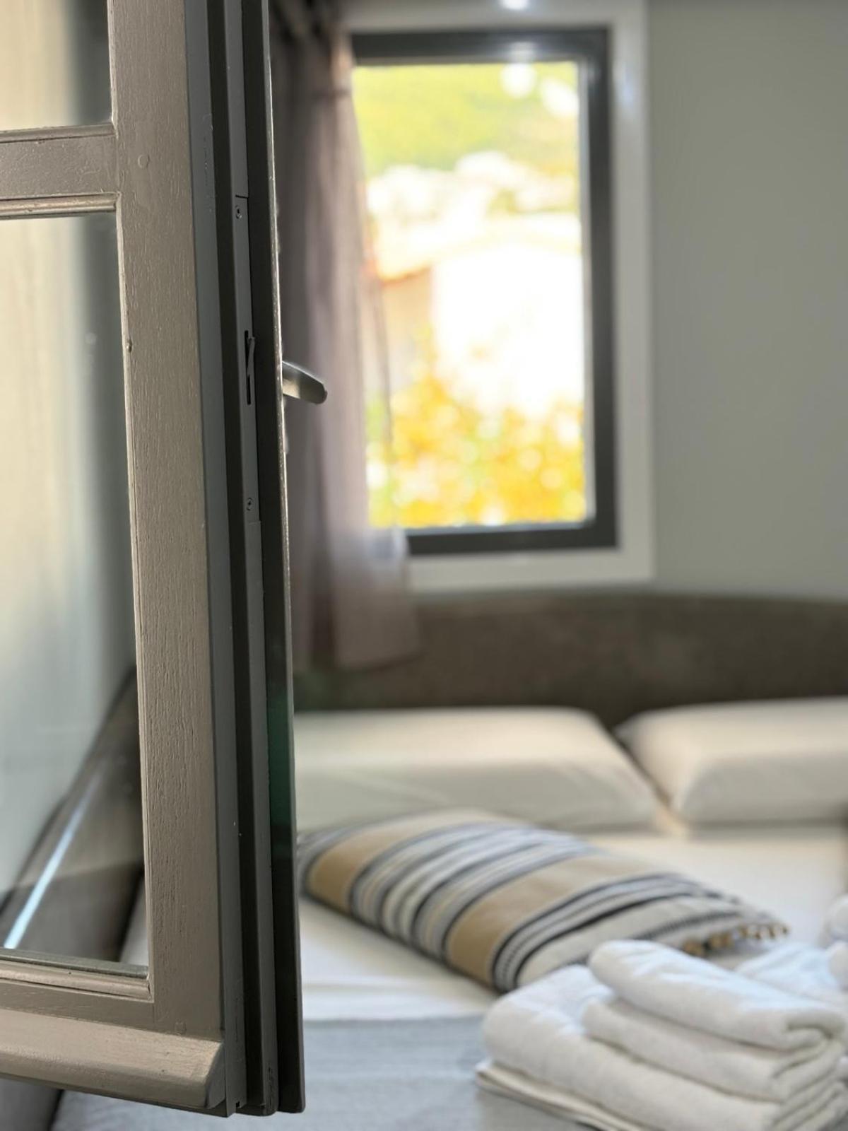Green Suite Skiathos Bagian luar foto